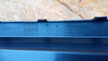 Załaduj zdjęcie do przeglądarki galerii, SKODA OCTAVIA III 12- DYFUZOR DOKŁADKA SPOILER ZDERZAKA TYŁ PDC 5E5807521H
