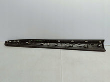Laden Sie das Bild in den Galerie-Viewer, KIA EV6 EV 6 CV 21- ZIERLEISTE TÜR RECHTS VORNE 87724-CV100