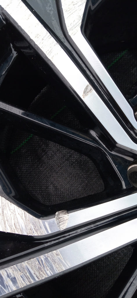 FELGA ALUMINIOWA NISSAN QASHQAI III J12 8.0"X20" ET40 5X114.3 6UA6A