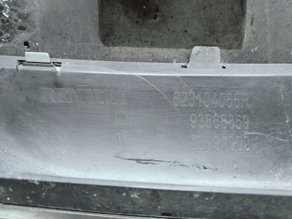 Opel Vivaro II B 14- FRONT BUMPER GRILLE CHROME 623104066R