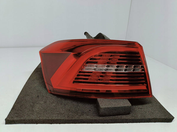 Volkswagen PASSAT B8 KOMBI 14- LAMPA LEWY TYŁ LEWA TYLNA LED OE 3G9945207J