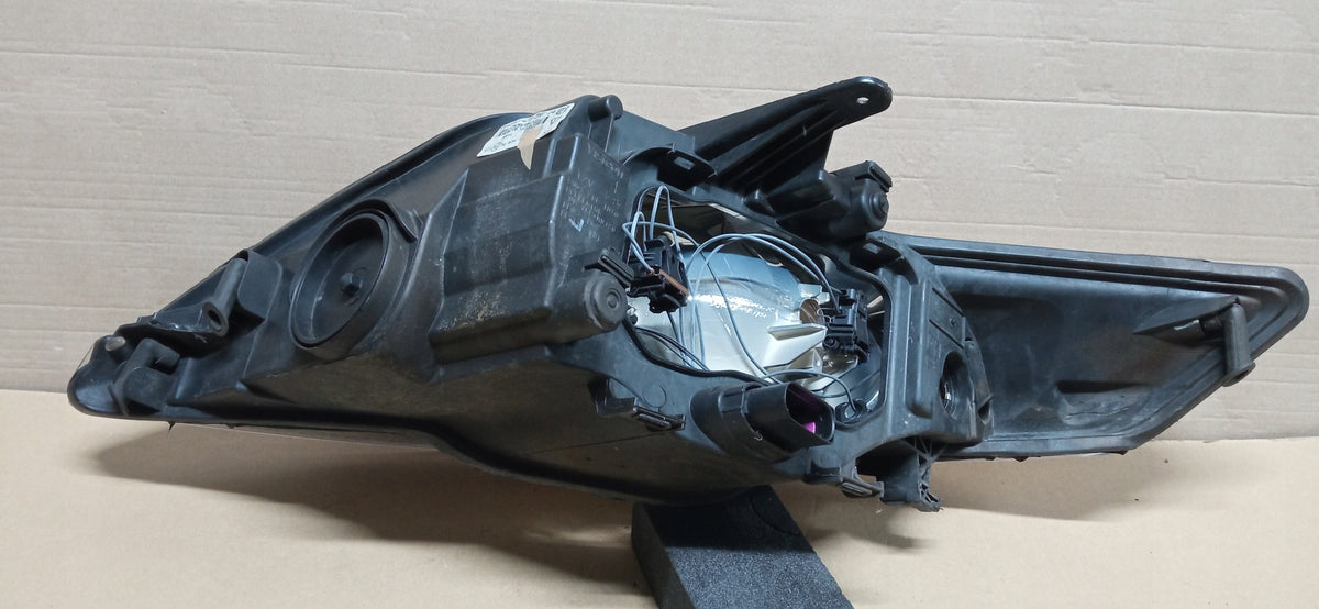 Ford Mondeo MK4 IV Lift 10- Lampa Prawa Przód Przednia EU BS71-13W029-Ad — zdjęcie 8 z 11