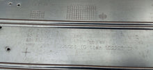 Load image into Gallery viewer, AUDI Q5 II 16- ATRAPA KRATKA ŚRODKOWA GRILL ZDERZAKA PRZÓD 2XPDC 80A853651