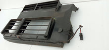 Laden Sie das Bild in den Galerie-Viewer, FORD C-MAX MK2 FOCUS MK3 10- LENKRAD LUFTEINLASS ROLLLADEN BM51-8475-CE
