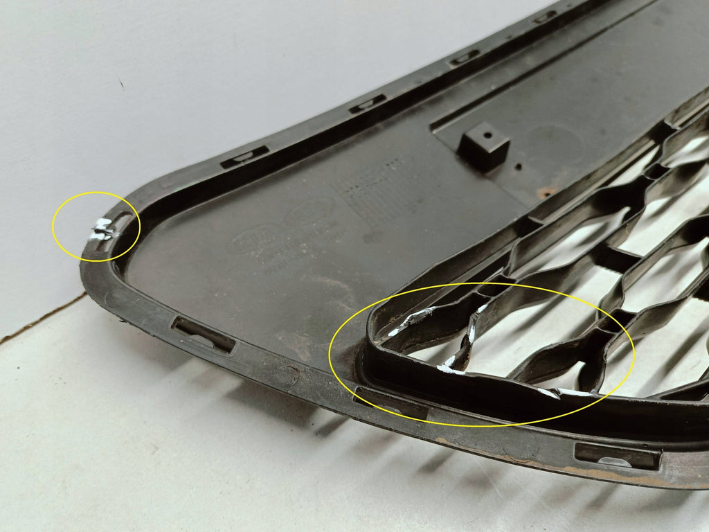 KIA Rio III 3 11- MITTLERER GITTERROST KÜHLERGRILL STOSSFÄNGER VORNE 86561-1W200