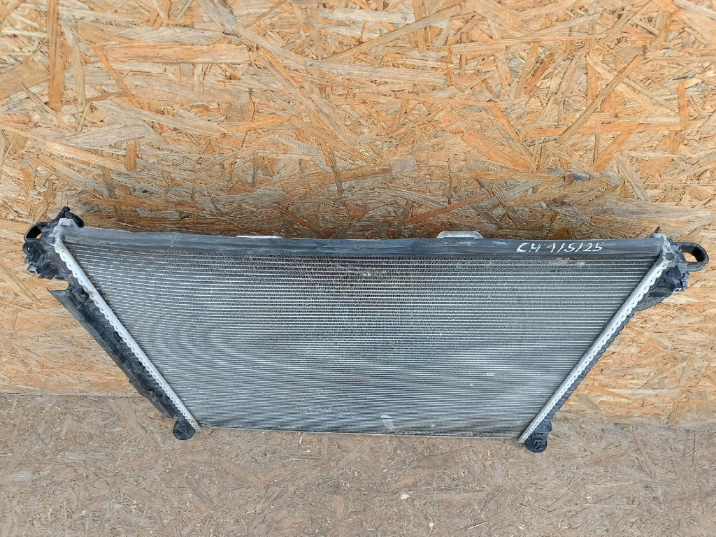 VOLKSWAGEN CRAFTER II MAN TGE 16- CHŁODNICA WODY MAHLE 2N0121253C