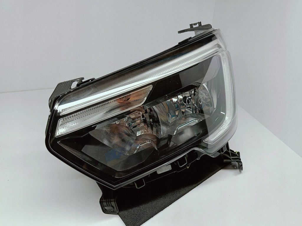 Renault Master III LIFT IV 19- LAMPA LEWA PRZÓD PRZEDNIA 260607867R