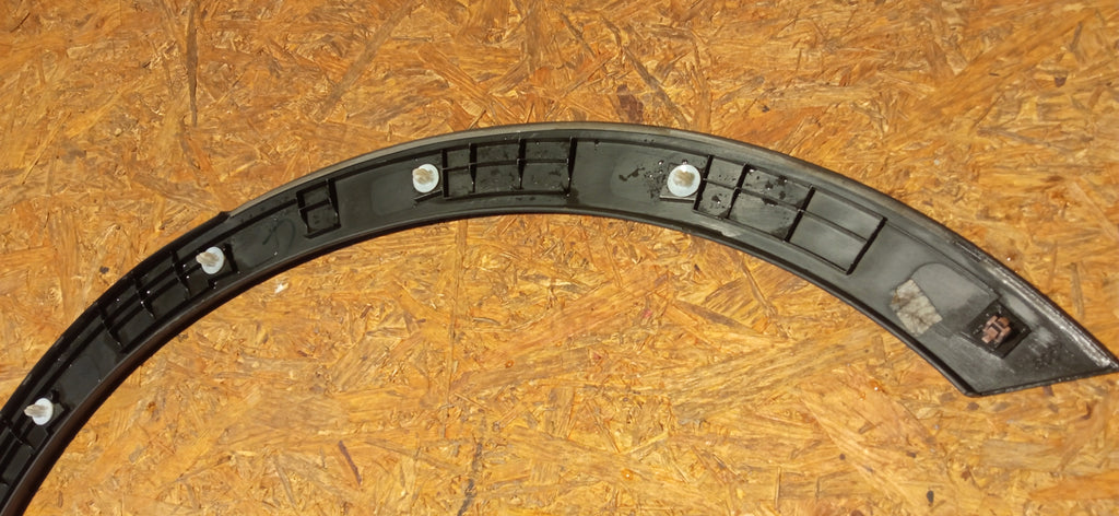 SUZUKI SX4 SX-4 S-CROSS 13- LISTWA BŁOTNIKA NAKŁADKA PRAWY TYŁ 77251-61M0R