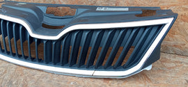 SKODA RAPID 12- ATRAPA GRILL KRATKA ZDERZAKA PRZEDNIEGO CHROM 5JA853668