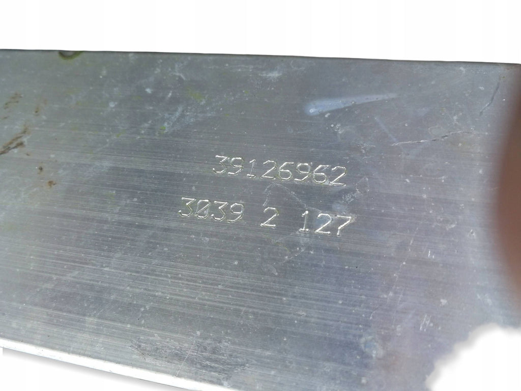 Opel Insignia B KOMBI 17- BELKA POPRZECZKA ABSORBER ZDERZAKA TYŁ 39126962