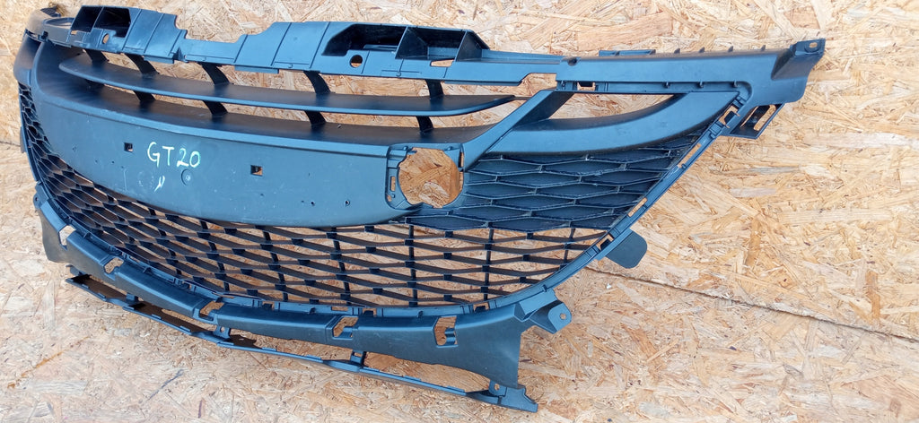 MAZDA 3 BL 09- ATRAPA KRATKA GRILL ZDERZAKA PRZEDNIEGO BCW8-501T1