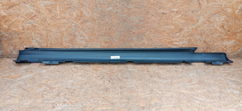 MERCEDES C W205 14- PRÓG NAKŁADKA PROGU LISTWA PROGOWA LEWA A2056900140