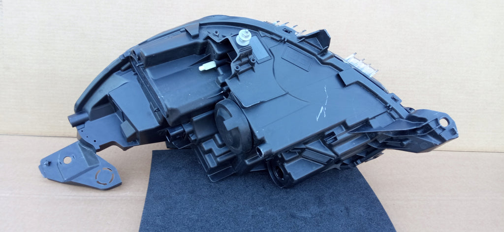 PEUGEOT 208 II 2008 II 19- LAMPA PRAWA PRZÓD LED TECHNOLOGY 9833036180