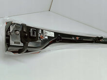Laden Sie das Bild in den Galerie-Viewer, Heckleuchte in der Heckklappe Mercedes-Benz EQC A2939061801
