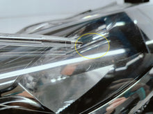 Load image into Gallery viewer, MAZDA 2 II DJ 14- LAMPA PRAWA PRZÓD PRZEDNIA PRAWA ZWYKŁA H4 DB5J-51030