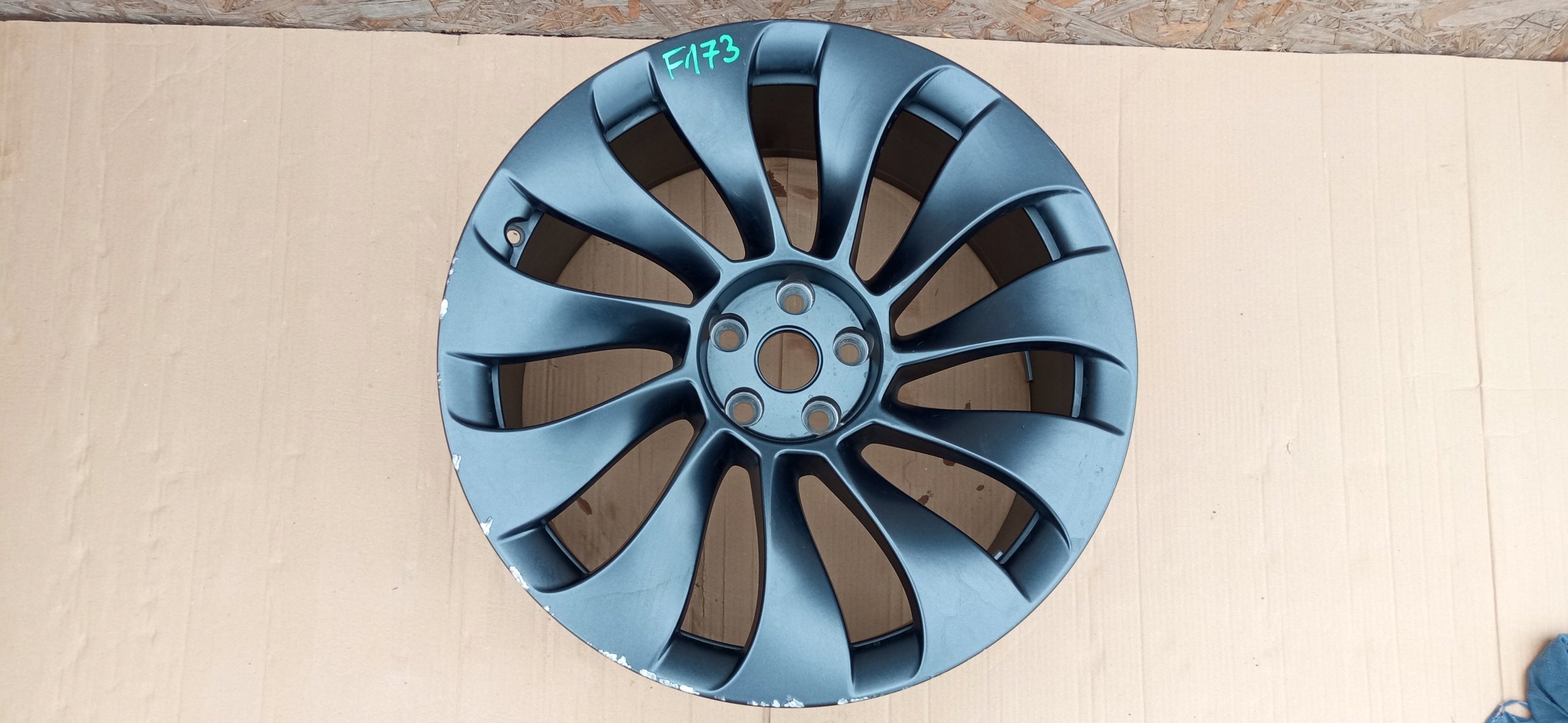 JANTE ALUMINIUM TESLA 10,5X21 1188227-00-C ET48