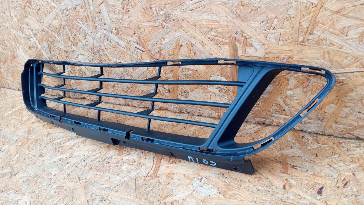 BMW 2 F45/F46 Kühlergrill Gitter Mittlere Grill 51117301567 — Foto 2 von 10