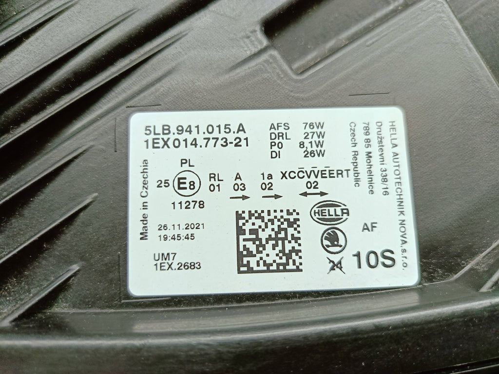 Skoda Enyaq iV 20- SCHEINWERFER LINKS VORNE VOLL LED CRYSTAL 5LB941015A
