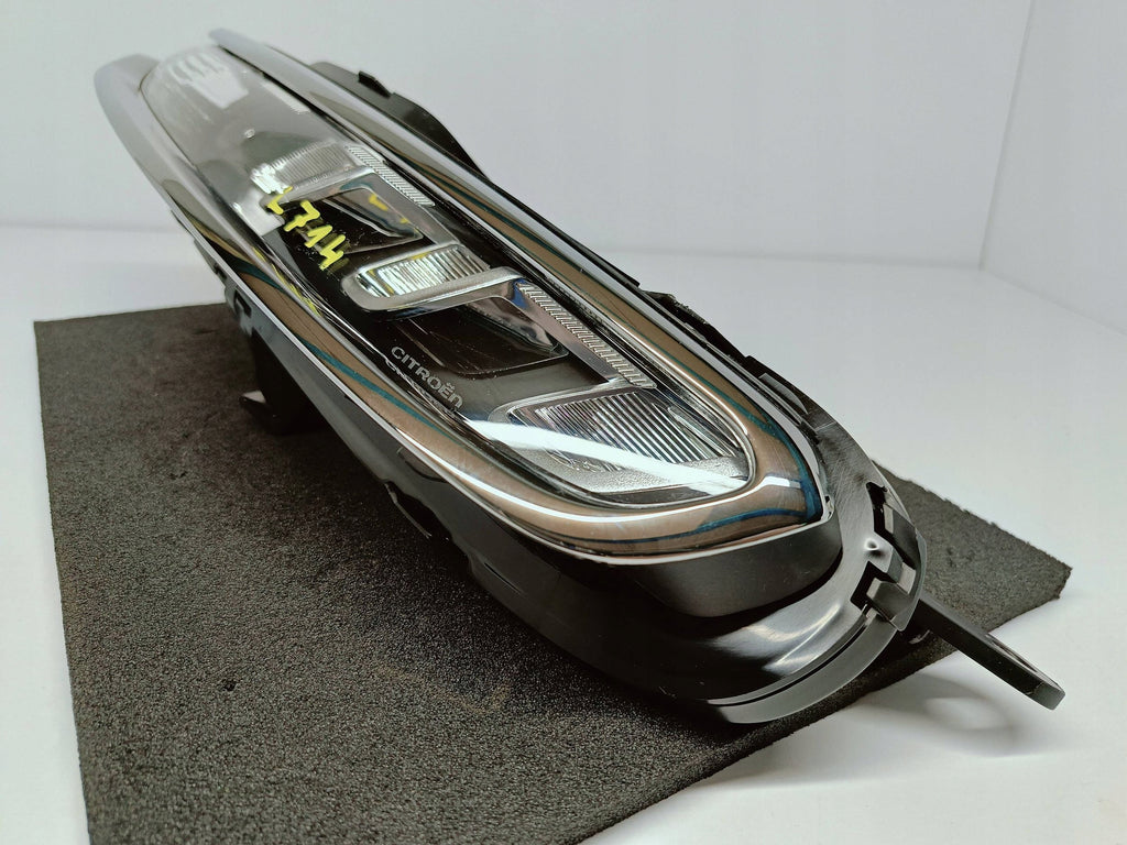 CITROEN C3 III 16- LAMPA LEWA ŚWIATŁO DRL LEWE PRZÓD LED 9823313080