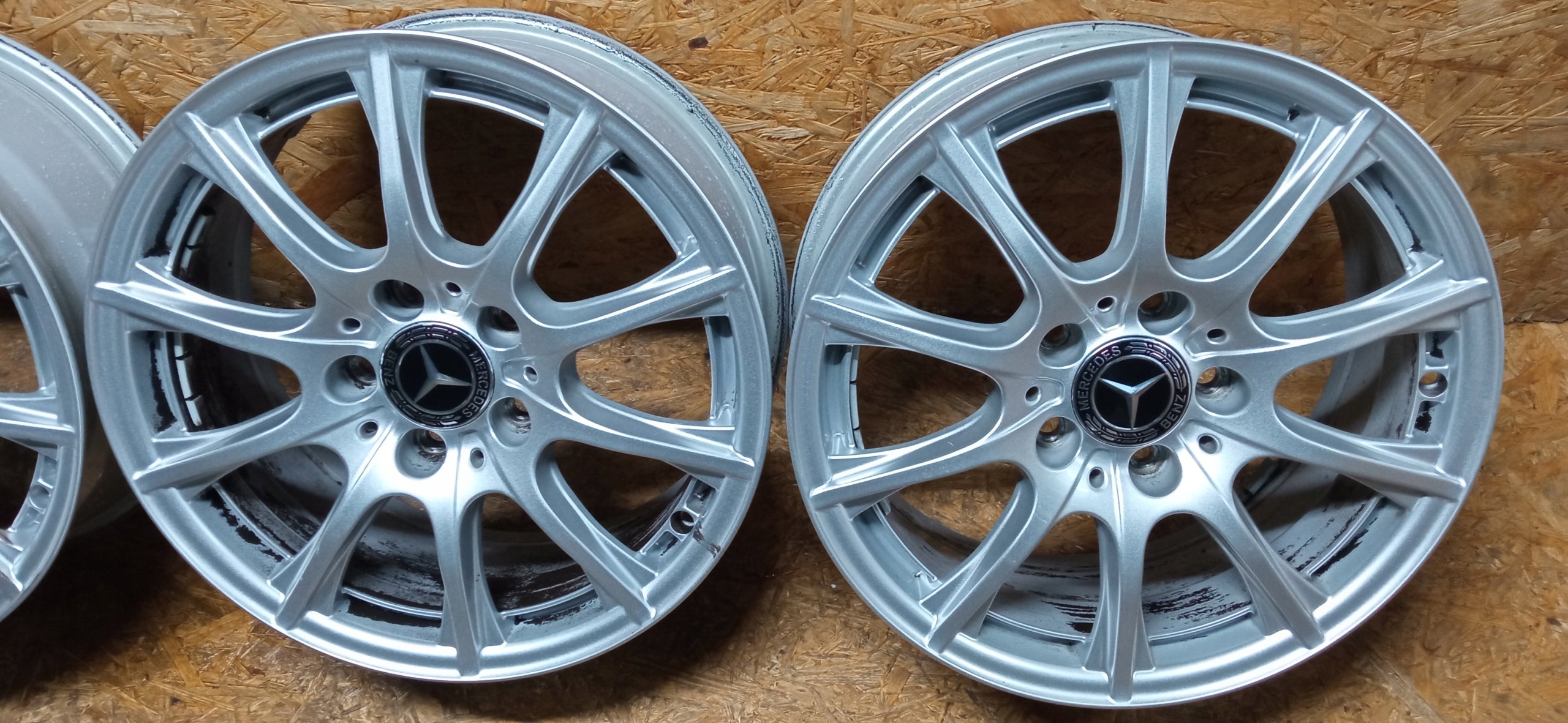 FELGI MERCEDES BENZ C-KLASA W205 6,5Jx16H2 ET38 A2054012400 ORYGINAŁ