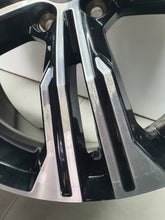 Laden Sie das Bild in den Galerie-Viewer, Volvo XC40 XC 40 ALUFELGE 19 ZOLL 7.5x19 ET50.5 5x108 OE 31471556