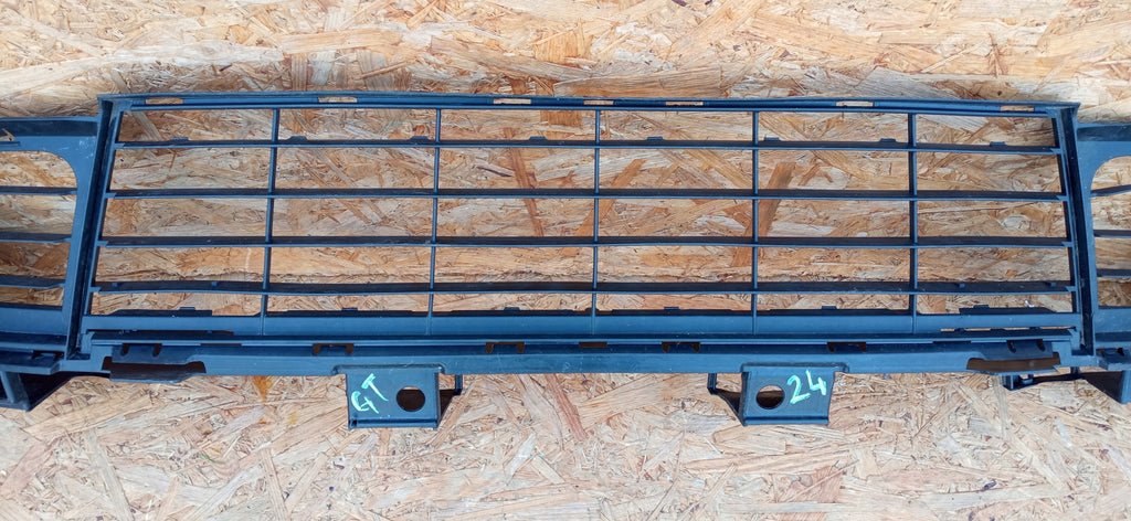 RENAULT SCENIC III 09- ATRAPA KRATKA DOLNA GRILL ZDERZAKA PRZÓD 622545401R