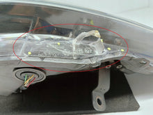Załaduj zdjęcie do przeglądarki galerii, Toyota Aygo II B4 LIFT 18- LAMPA PRAWA PRZÓD SOCZEWKA+LED EU KOITO 0H-27