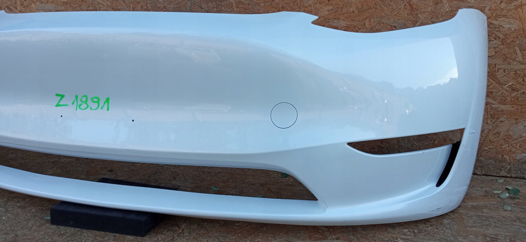 TESLA MODEL Y ZDERZAK PRZÓD PRZEDNI 1540100-06C