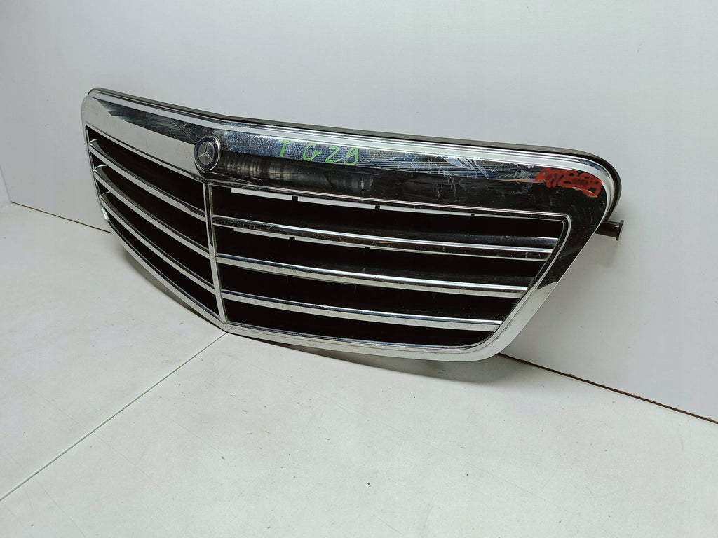 Mercedes-Benz E W212 09- ATRAPA GRILL ZDERZAKA PRZEDNIEGO A2128800583