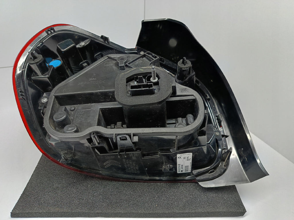 CITROEN C3 III 16- RÜCKLEUCHTE RECHTS HINTEN EU 9812257480