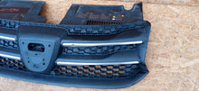 Laden Sie das Bild in den Galerie-Viewer, DACIA SANDERO II LOGAN II STEPWAY 12- KÜHLERGITTER GRILL 623103971R
