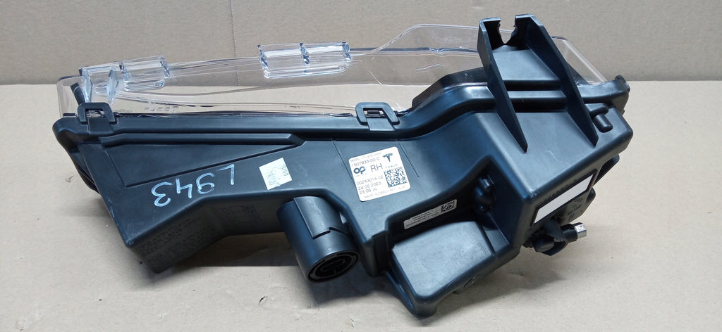 TESLA MODEL 3 Y LIFT 20- HALOGEN DRL PRAWY LAMPA PRAWA 1507933-00-C