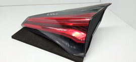 TOYOTA RAV4 IV RAV 4 LIFT 15- LAMPA KLAPY BAGAŻNIKA PRAWY TYŁ 81580-42030