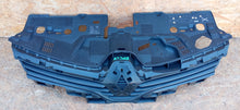 Laden Sie das Bild in den Galerie-Viewer, RENAULT CLIO 4 IV LIFT 16- KÜHLERGRIL MITTE GRILL 622562397R