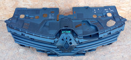 RENAULT CLIO 4 IV LIFT 16- ATRAPA KRATKA ŚRODKOWA GRILL 622562397R
