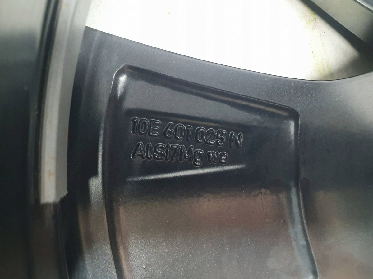 Cupra Born 10E Felga Aluminiowa 18 Cali 7.5x18 ET50 5x112 OE 10E601025N — zdjęcie 15 z 15