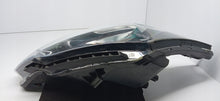 Load image into Gallery viewer, HYUNDAI I20 I 20 II 14- LAMPA REFLEKTOR LEWY PRZÓD ZWYKŁA 92101-C8000