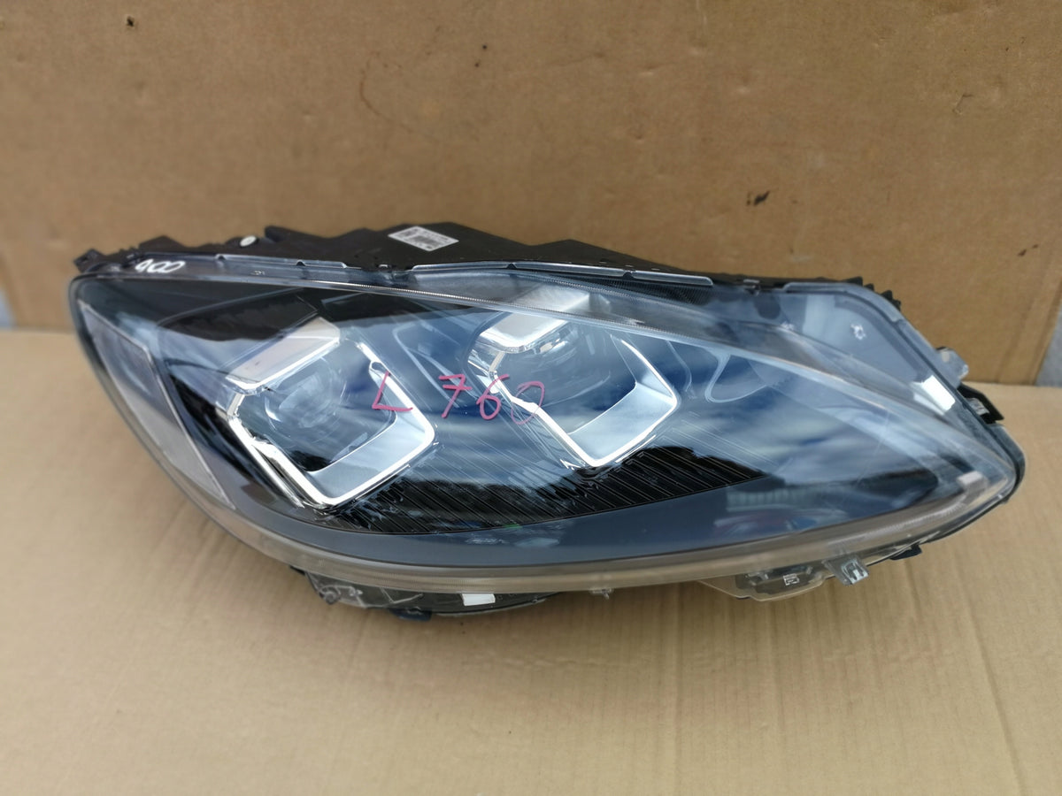 Ford Kuga MK3 III 19- Feu Avant Droite Avant Full LED LV4B-13E016-Ah — photo 1 sur 12
