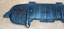 Load image into Gallery viewer, POLESTAR II 2 20- OSŁONA DOKŁADKA PŁYTA ZAMYKAJĄCA POD ZDERZAK 31694426