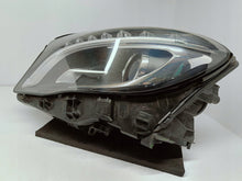 Laden Sie das Bild in den Galerie-Viewer, Mercedes-Benz GLA W156 13- SCHEINWERFER LINKS BI-XENON A1569061700