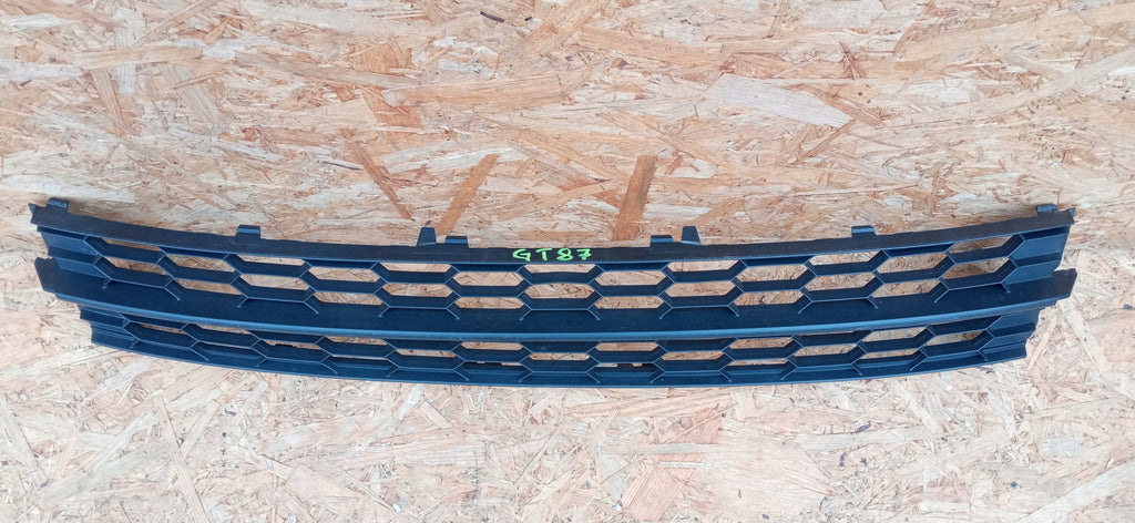 SKODA RAPID 12- KÜHLERGRILL GITTER STOSSSTANGE VORNE 5JA853677