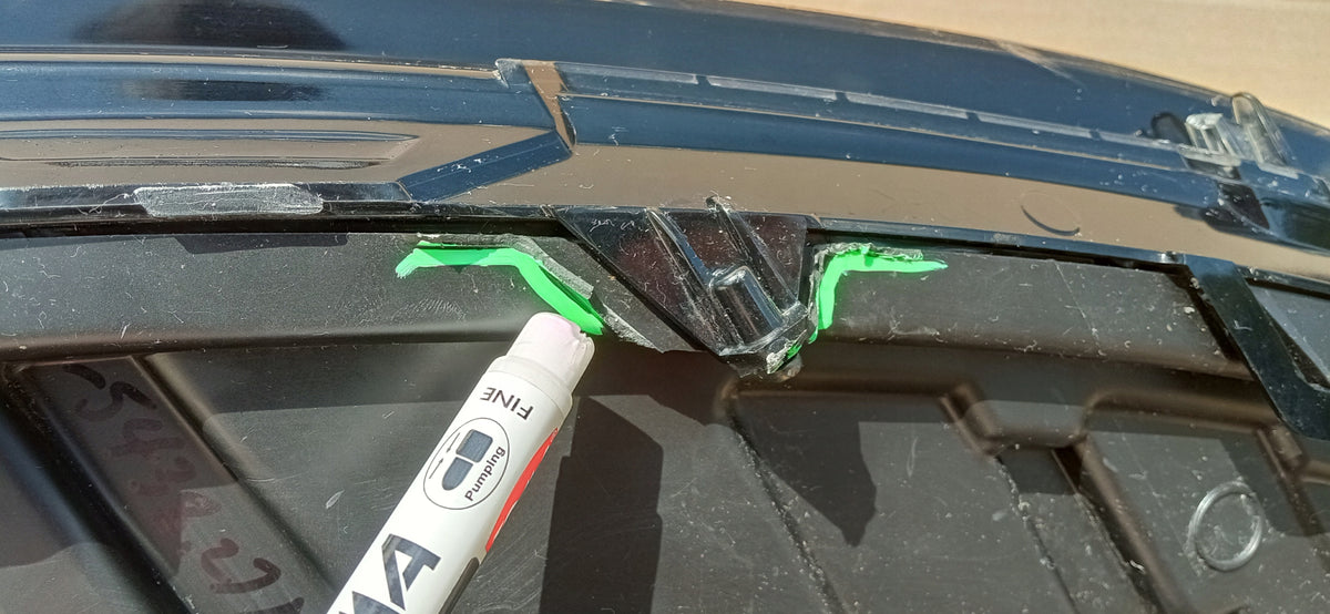 Mitsubishi Eclipse Cross Lift 21- Lampa Lewa Przód LED DRL EDM922-05010 — zdjęcie 9 z 15