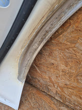 Load image into Gallery viewer, TESLA MODEL Y 20- DRZWI PRAWY TYŁ TYLNE 1493562-EC-A