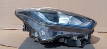 Load image into Gallery viewer, SUZUKI SWIFT MK8 17- LAMPA PRAWA PRZÓD PRZEDNIA FULL LED EU STANLEY W2966