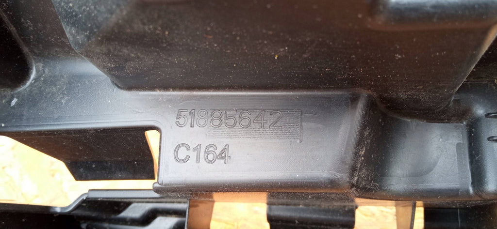 Fiat Grande Punto 09- WZMOCNIENIE GÓRNE STELAŻ PASA ZDERZAKA PRZÓD 51885642