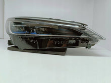 Laden Sie das Bild in den Galerie-Viewer, BYD Atto 3 III 2022- SCHEINWERFER RECHTS VORNE FULL LED EU SC2E-4121020