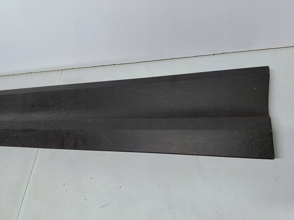 Volvo XC40 XC 40 II 17- LEISTE VERKLEIDUNG TÜR VORNE RECHTS 31448337