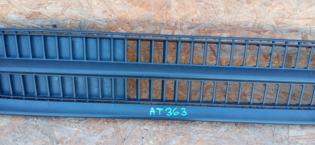 SKODA CITIGO 11- ATRAPA GRILL KRATKA DOLNA ZDERZAKA PRZEDNIEGO 1ST853677B