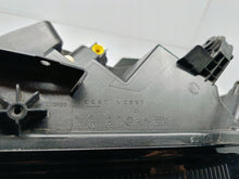 Laden Sie das Bild in den Galerie-Viewer, VW ID.4 ID4 20- SCHEINWERFER LINKS VORNE VOLL-LED IQ.LIGHT EU 11B941035K