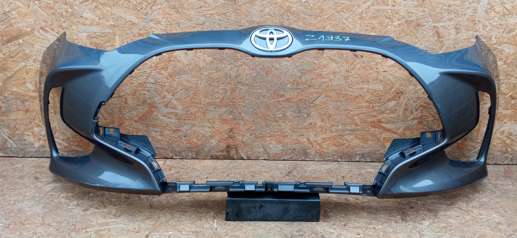 TOYOTA YARIS IV 4 P21 20- ZDERZAK PRZÓD PRZEDNI 52119-K0050